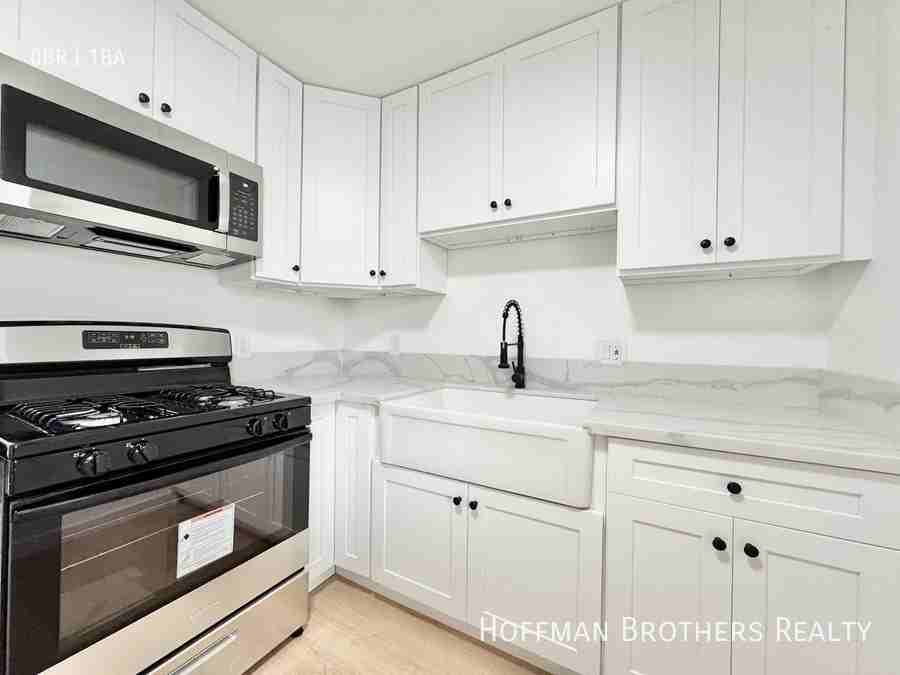 5723 Willowcrest Ave #3 - Photo 2 of 8