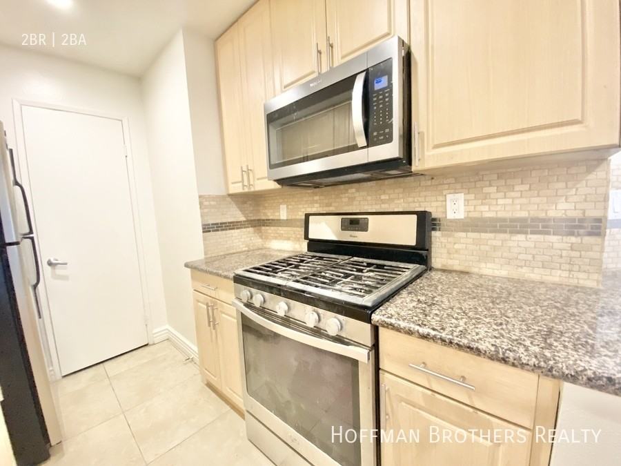 8569 Burton Way #101 - Photo 5 of 13