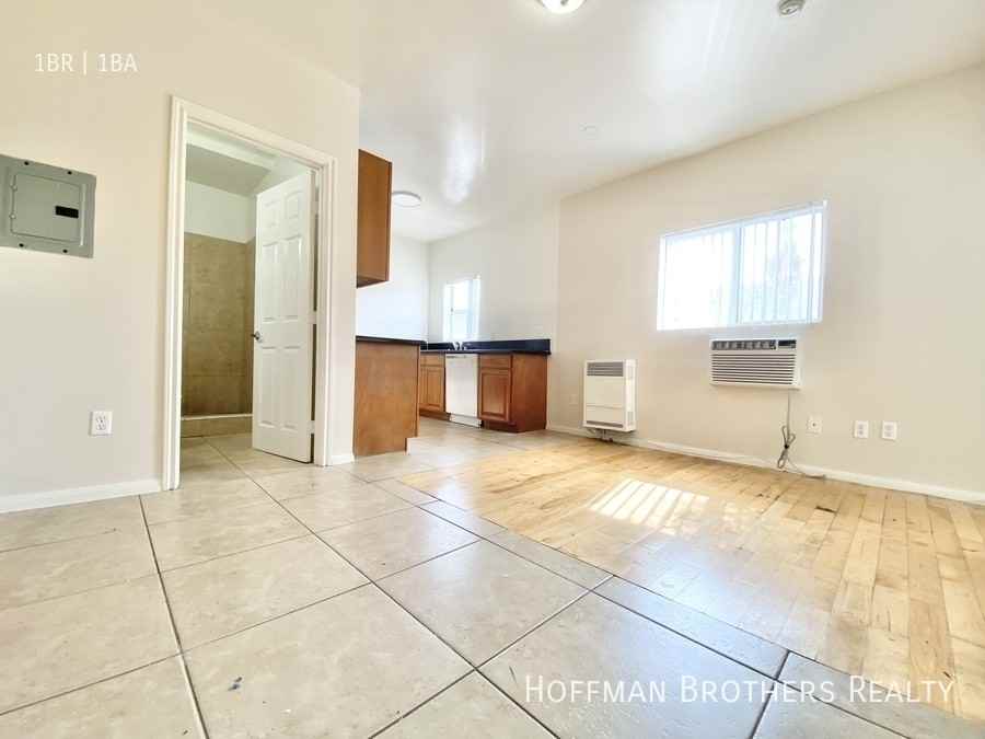 758 S Carondelet St #108 - Photo 3 of 10