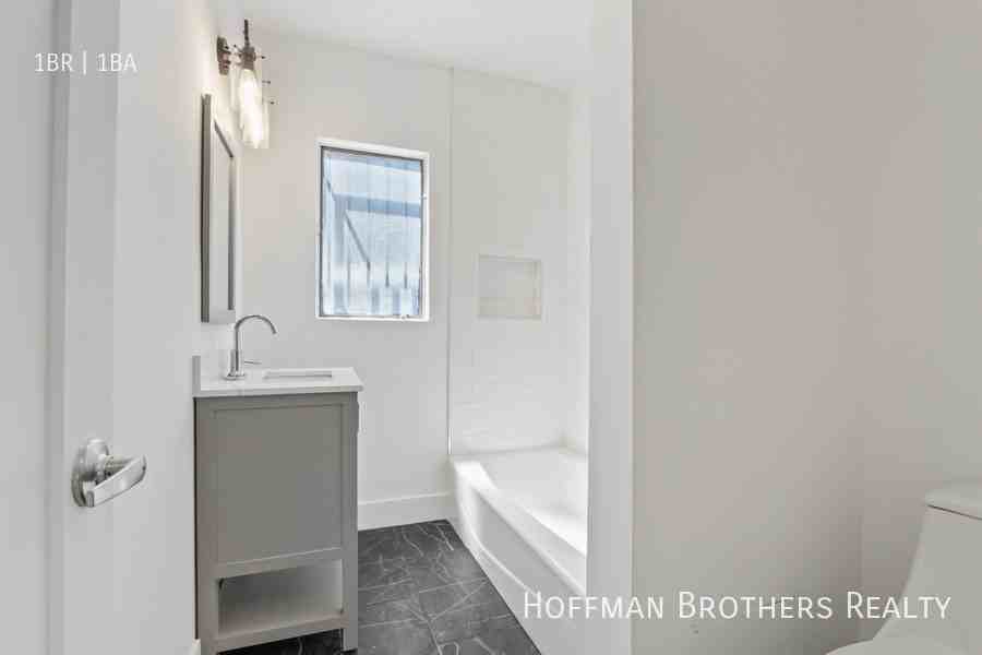 150 S Alvarado St #2 - Photo 6 of 8