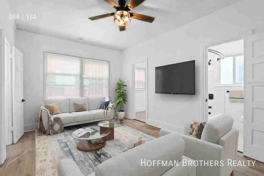 1344 W 4th St #29 - Photo 4 of 11