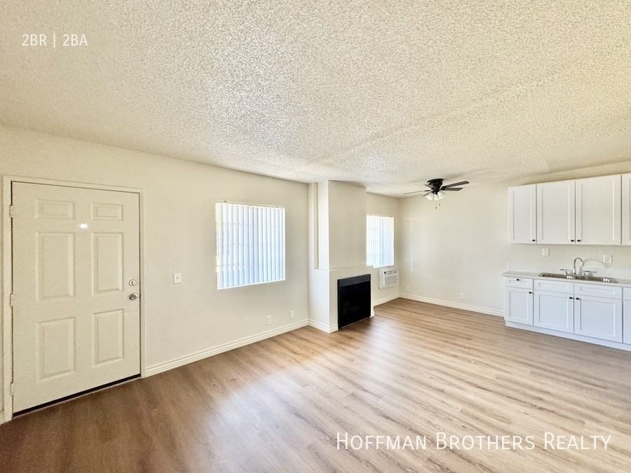 15552 Nordhoff St #104 - Photo 2 of 13