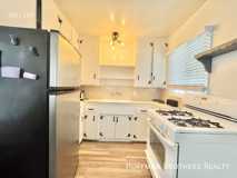 12429 Chandler Blvd - Photo 1 of 1