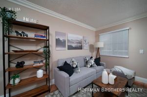featured image of 229 16th St #313