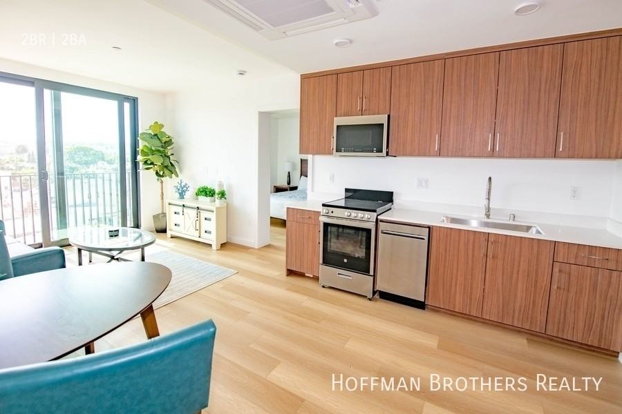 2853 West Blvd #601 - Photo 3 of 12