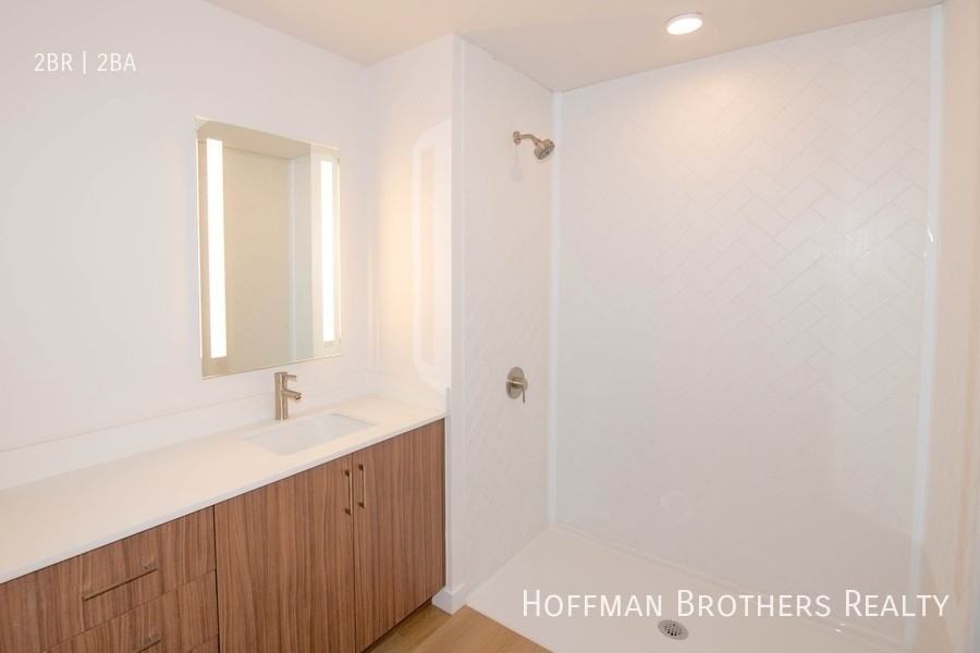 2853 West Blvd #601 - Photo 6 of 12