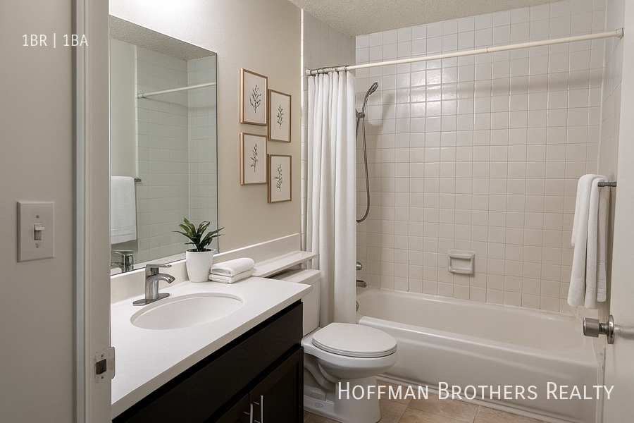 537 S Kenmore Ave #103 - Photo 4 of 4