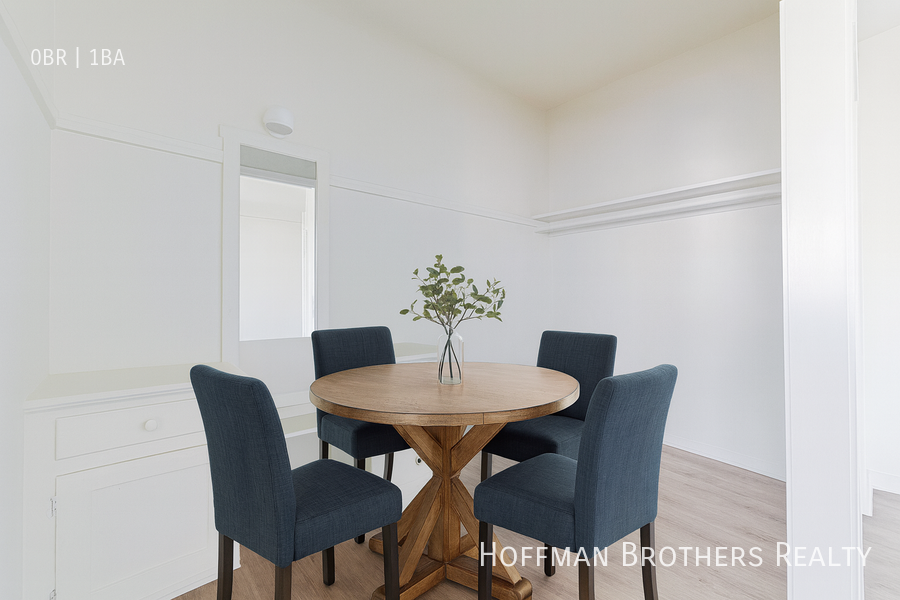 400 S Kenmore Ave #107 - Photo 2 of 3