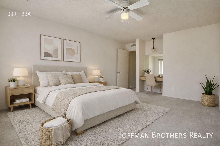 1036 S Wooster St #5 - Photo 3 of 9