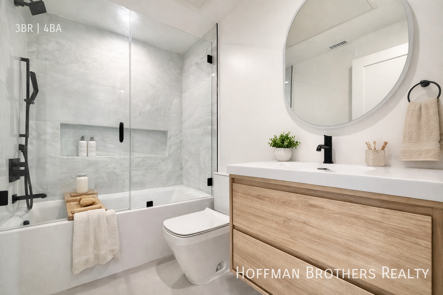 1900 20th St #C - Photo 6 of 12