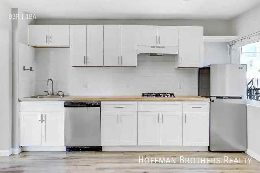 1029 S Union Ave #14 - Photo 2 of 12