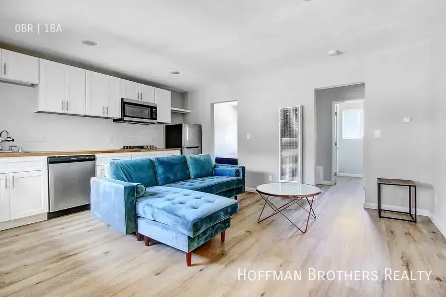 1029 S Union Ave #14 - Photo 5 of 12