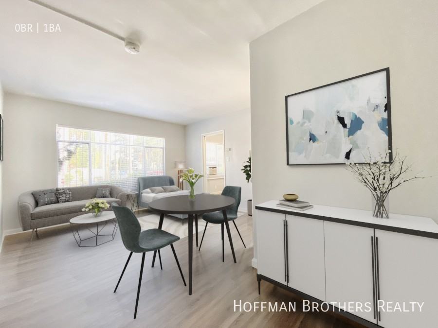 1661 N Bronson Ave #3