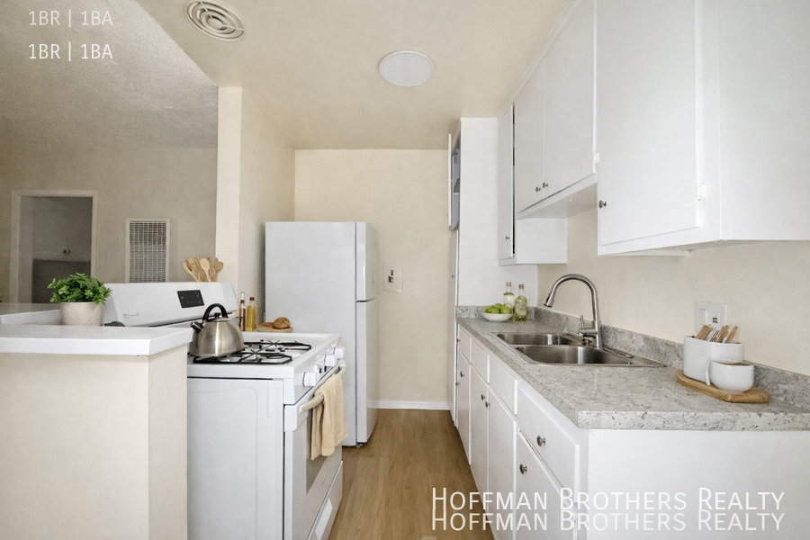 1550 S Westgate Ave #1 - Photo 2 of 4