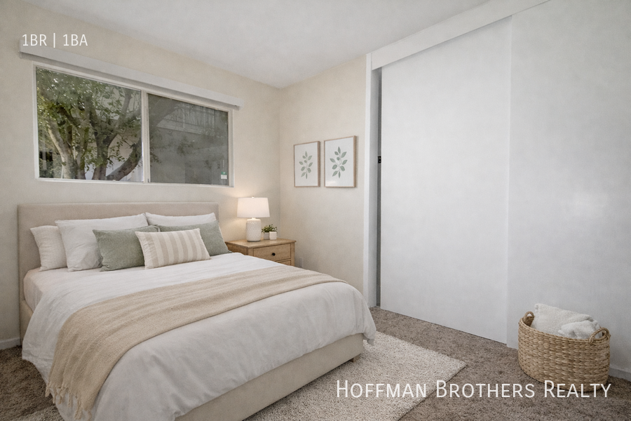 1550 S Westgate Ave #1 - Photo 3 of 4