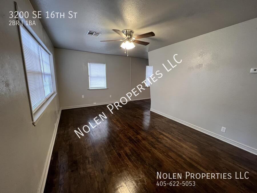 3200 Se 16th St - Photo 2 of 11