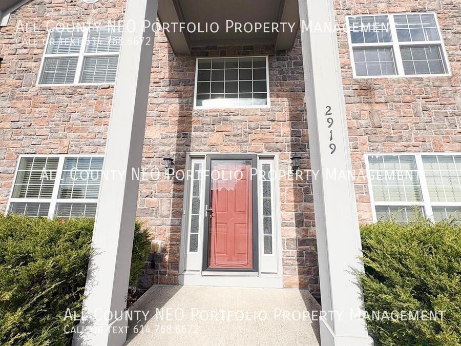 2919 Woodstone Dr - Photo 2 of 37