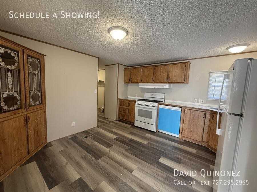 6622 Country Ln - Photo 2 of 16