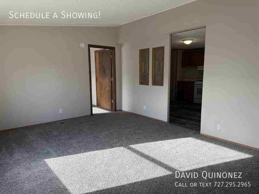 6622 Country Ln - Photo 4 of 16