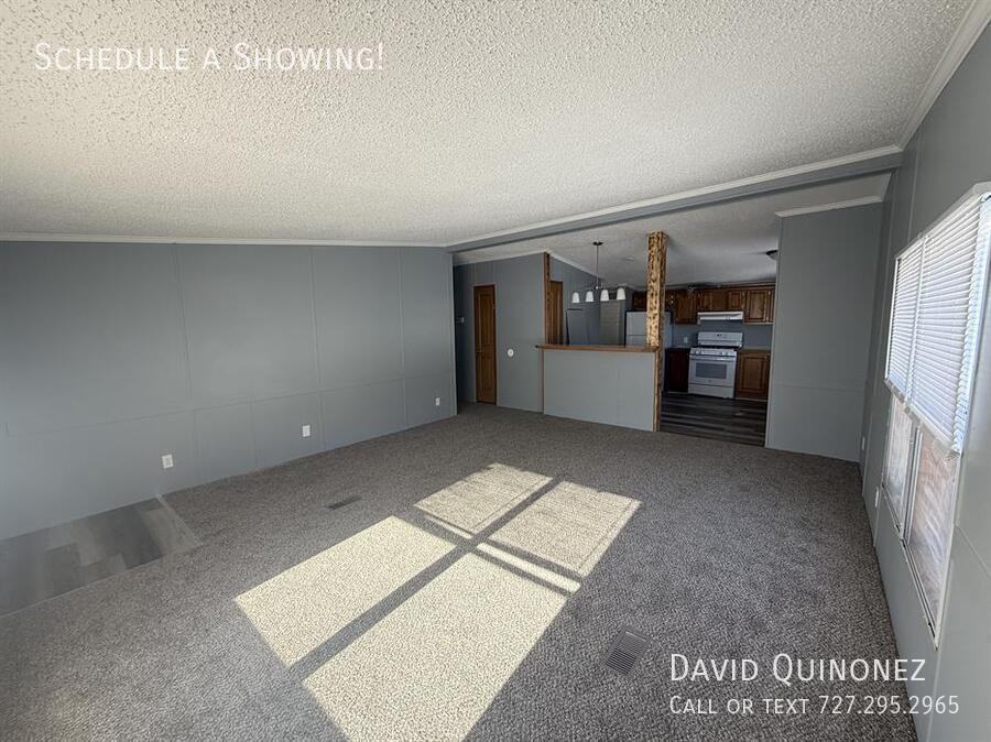 6944 Country Ln - Photo 3 of 13