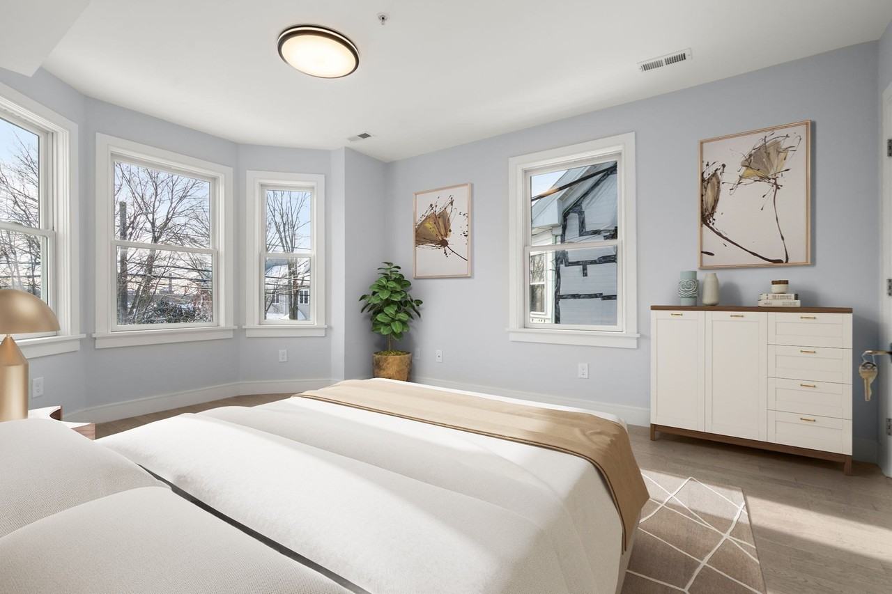 167 Charles Street167 Charles Street - 3 #3 - Photo 6 of 10