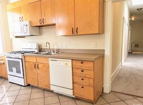 804 W Clay St #2 - Photo 5 of 13