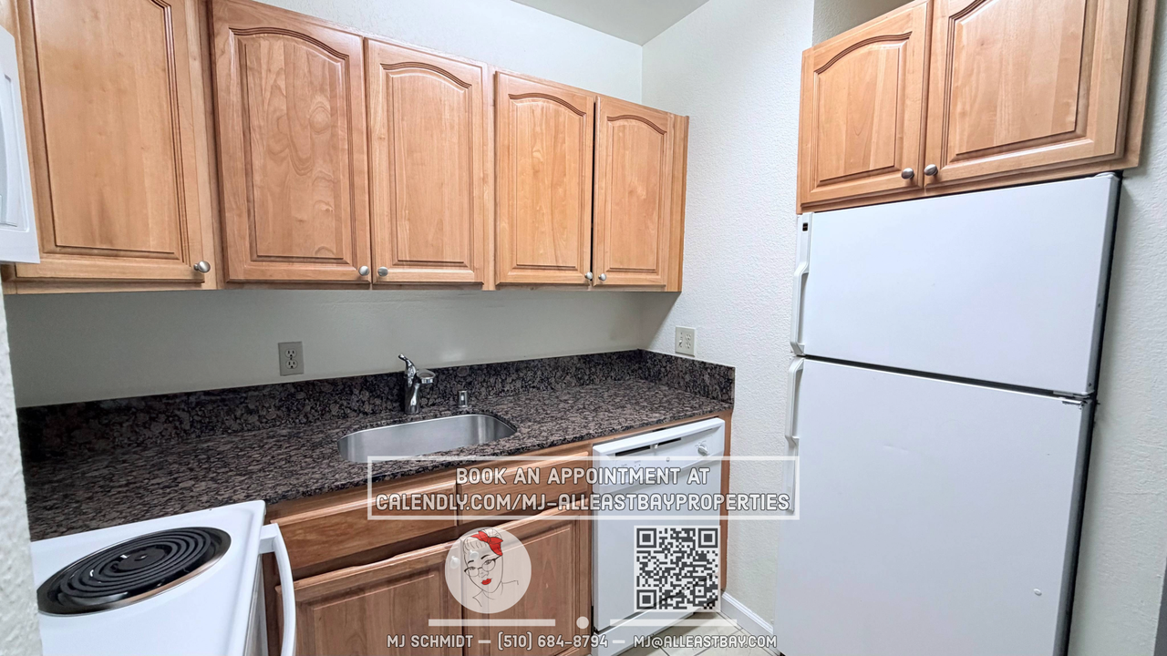 6040 Wenk Ave #1 - Photo 5 of 10