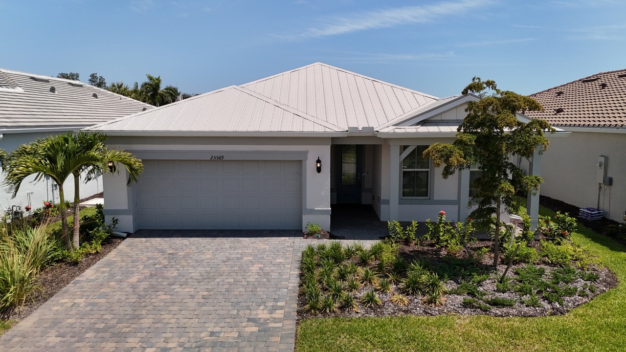 25569 Emerald Bend Cir #1