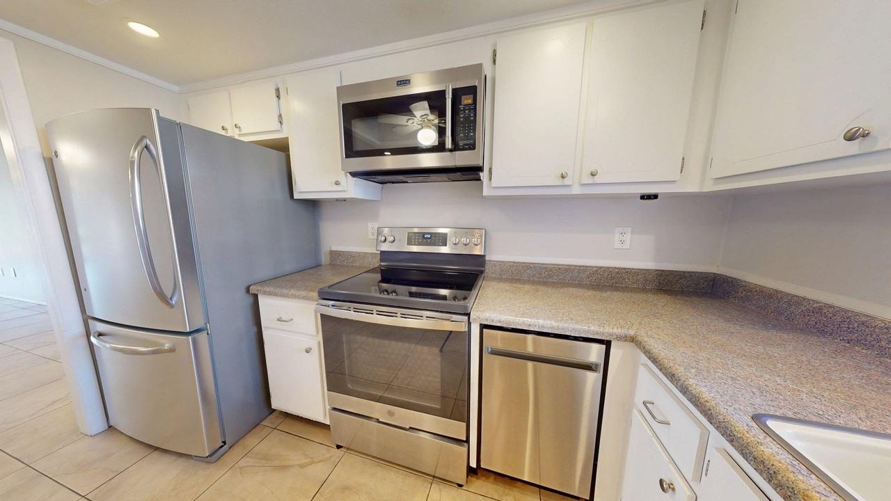 4121 Heron Way #1 - Photo 4 of 22