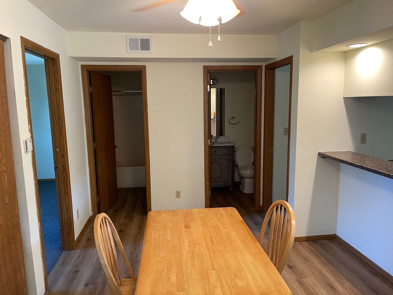 Royal Heights Apartments - Photo 3 of 29