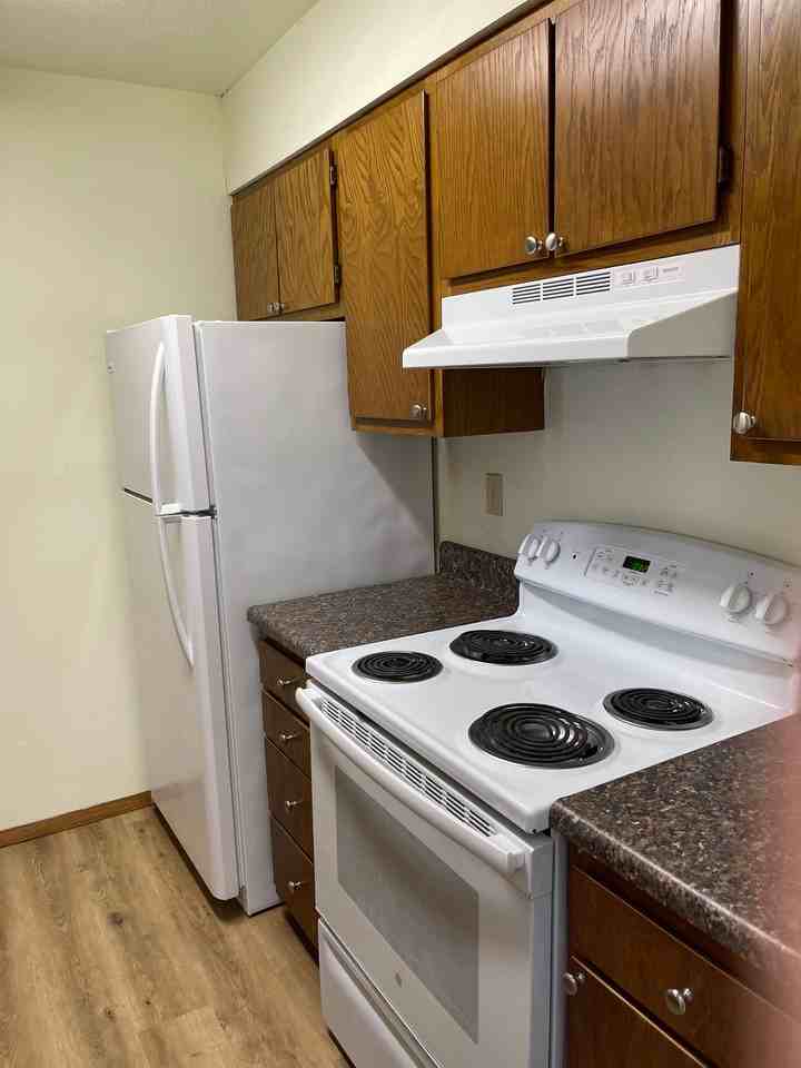 Royal Heights Apartments - Photo 5 of 29