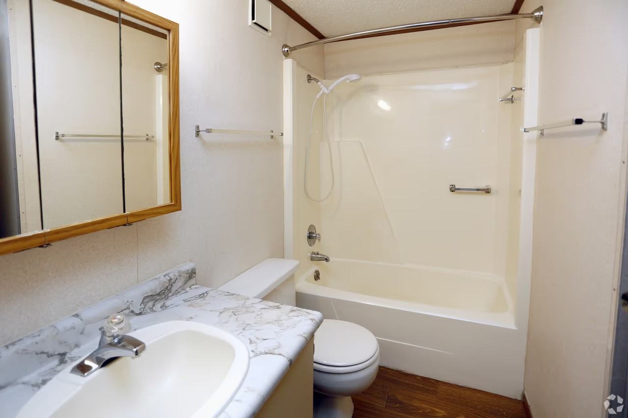 Brunswick Apartments - Photo 4 of 50