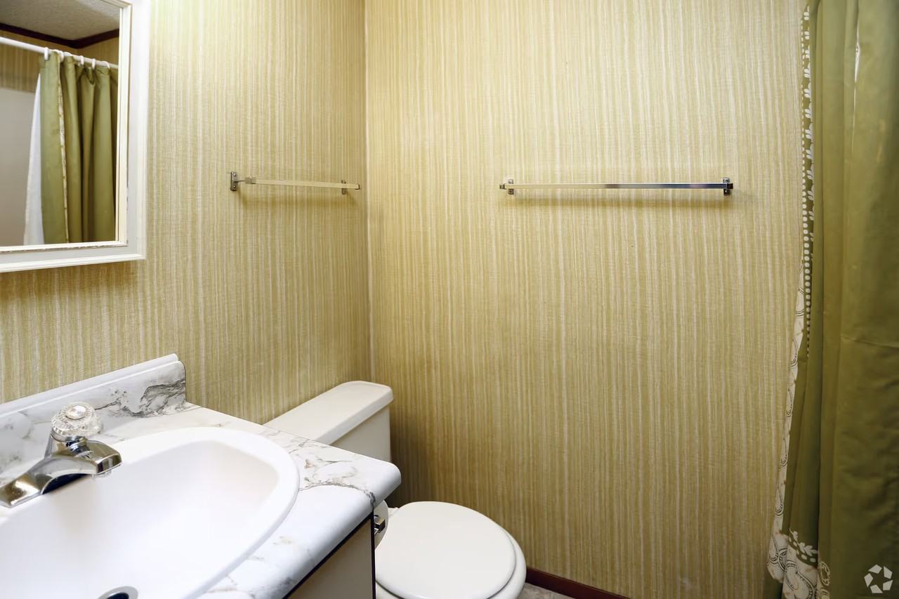 Brunswick Apartments - Photo 7 of 50