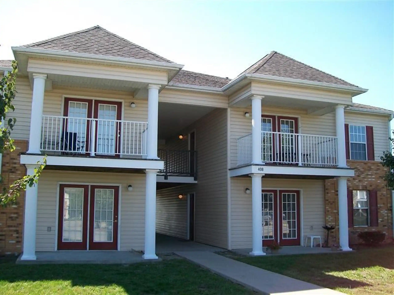 Century Estates Apartments - Photo 2 of 11