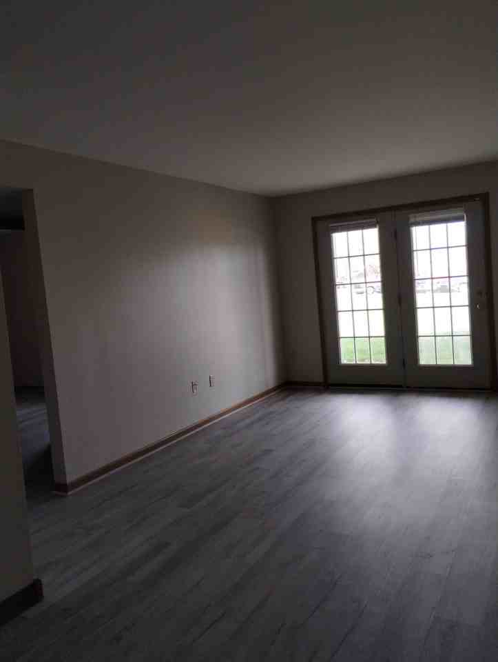 Century Estates Apartments - Photo 5 of 11