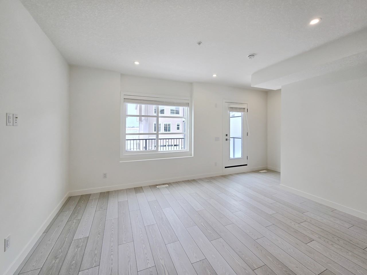 141 Prince Court #355 - Photo 6 of 30