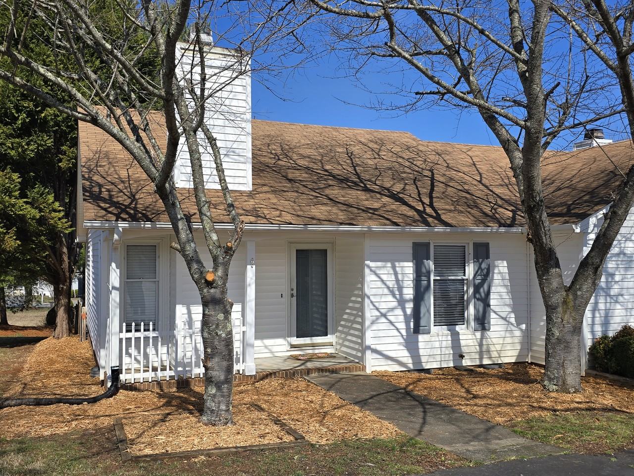 1829 Alyssum Pl #1 - Photo 2 of 21