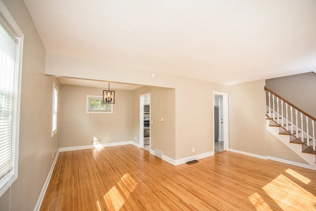 350 Humboldt St #1 - Photo 6 of 10