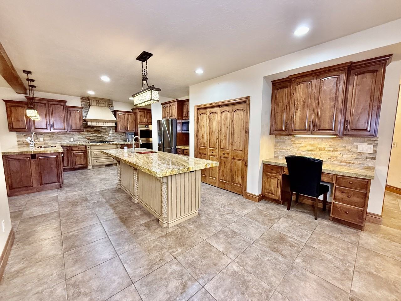 6819 S Greenfield Way #1 - Photo 6 of 50