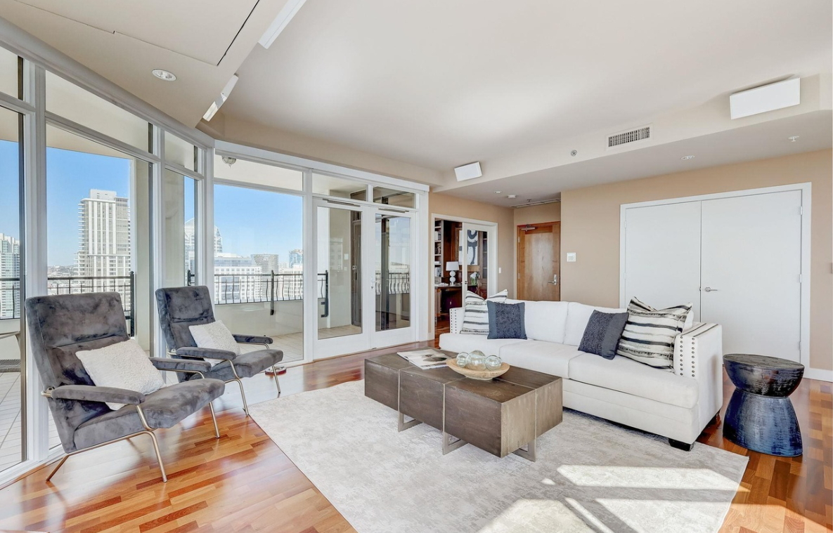 700 W Harbor Dr #2902 - Photo 5 of 50