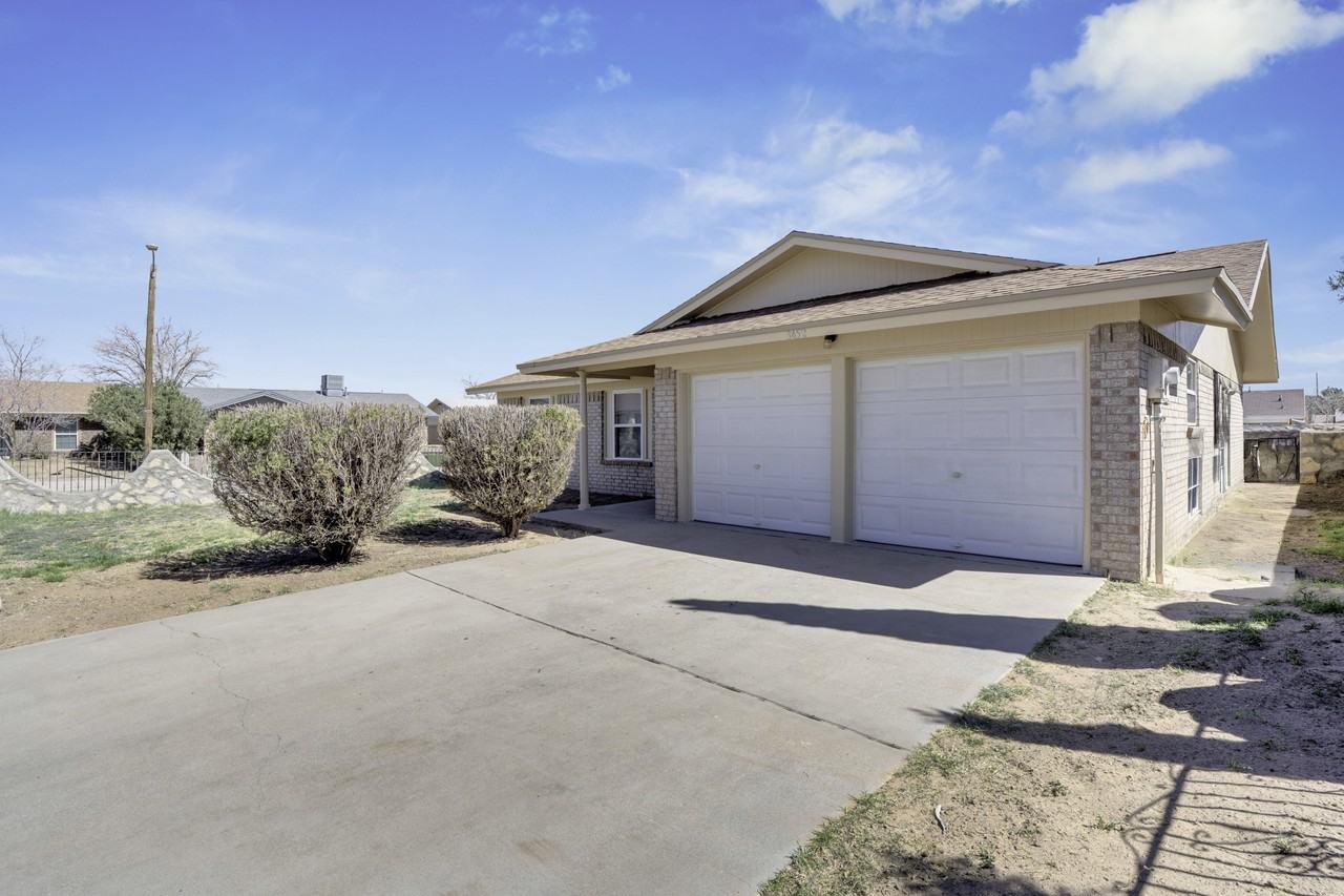 3452 Tascosa St #1 - Photo 2 of 27