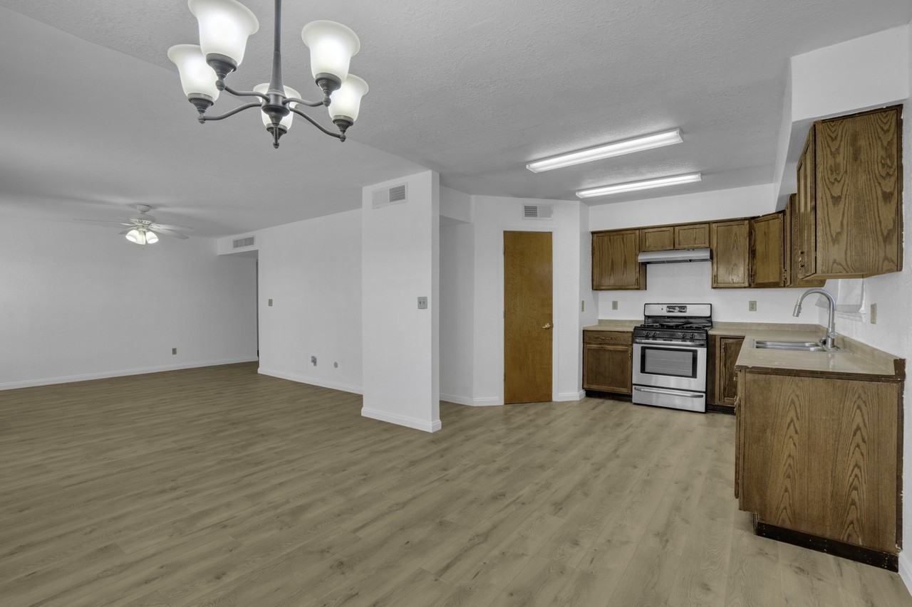 3452 Tascosa St #1 - Photo 4 of 27