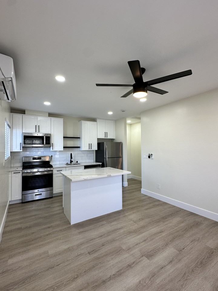 4311 Dwight St #4311 - Photo 2 of 17