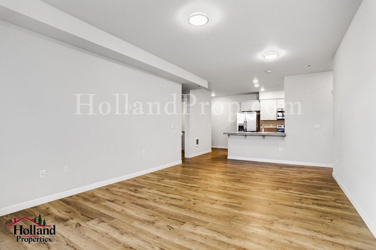 11715 Sw Valencia Ln - Photo 7 of 18