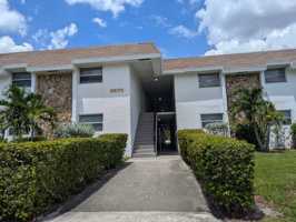 featured image of 5875 Sw 41st St