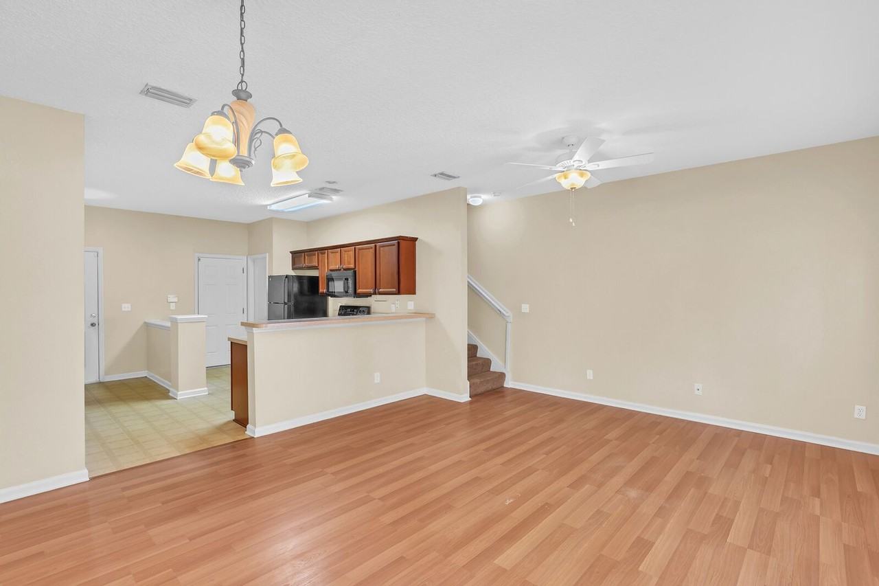 12315 Mangrove Forest Ct - Photo 2 of 16