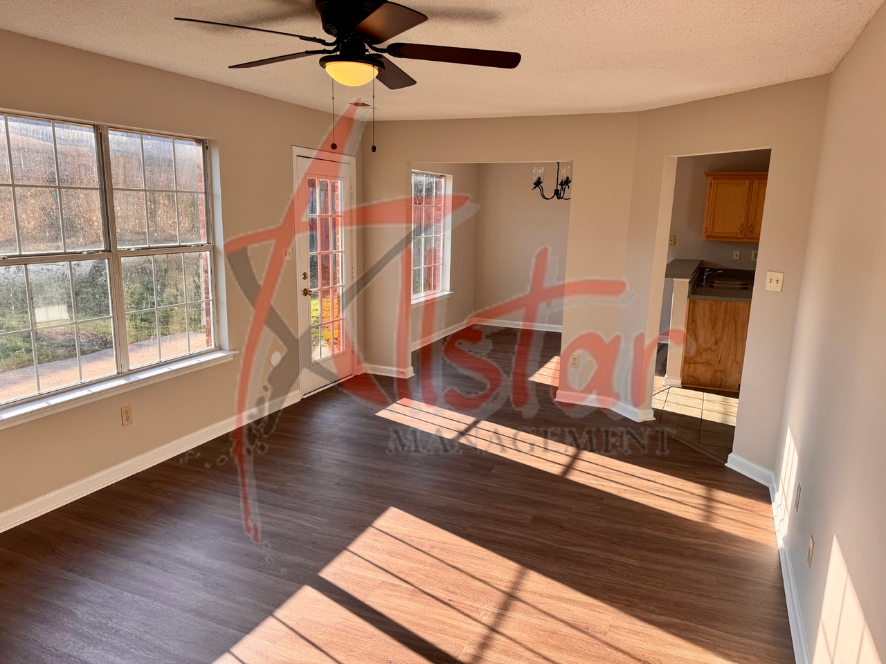 8170 Clubview Dr - Photo 5 of 16