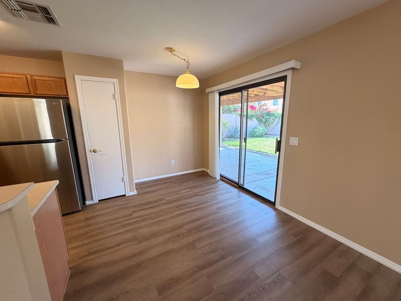 22816 N 20th Pl - Photo 7 of 23