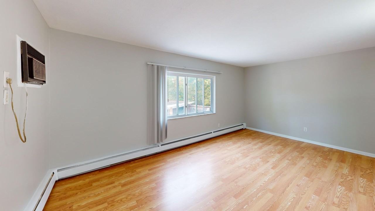 3219 Meadowbrook - Photo 7 of 12