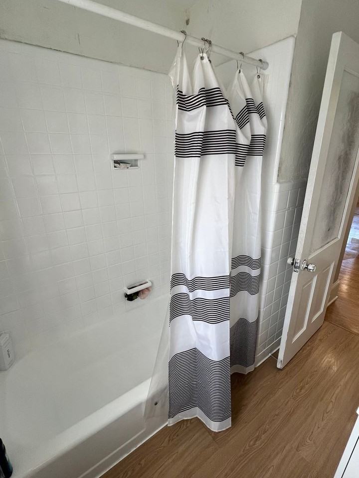 1689 Pennington Rd - Photo 5 of 34